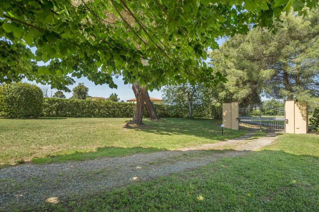 Podere Belvedere Livorno Exterior foto